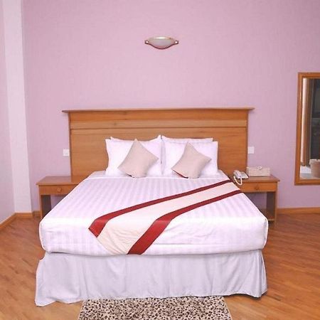 Golden Guest Hotel Dawei Exterior foto