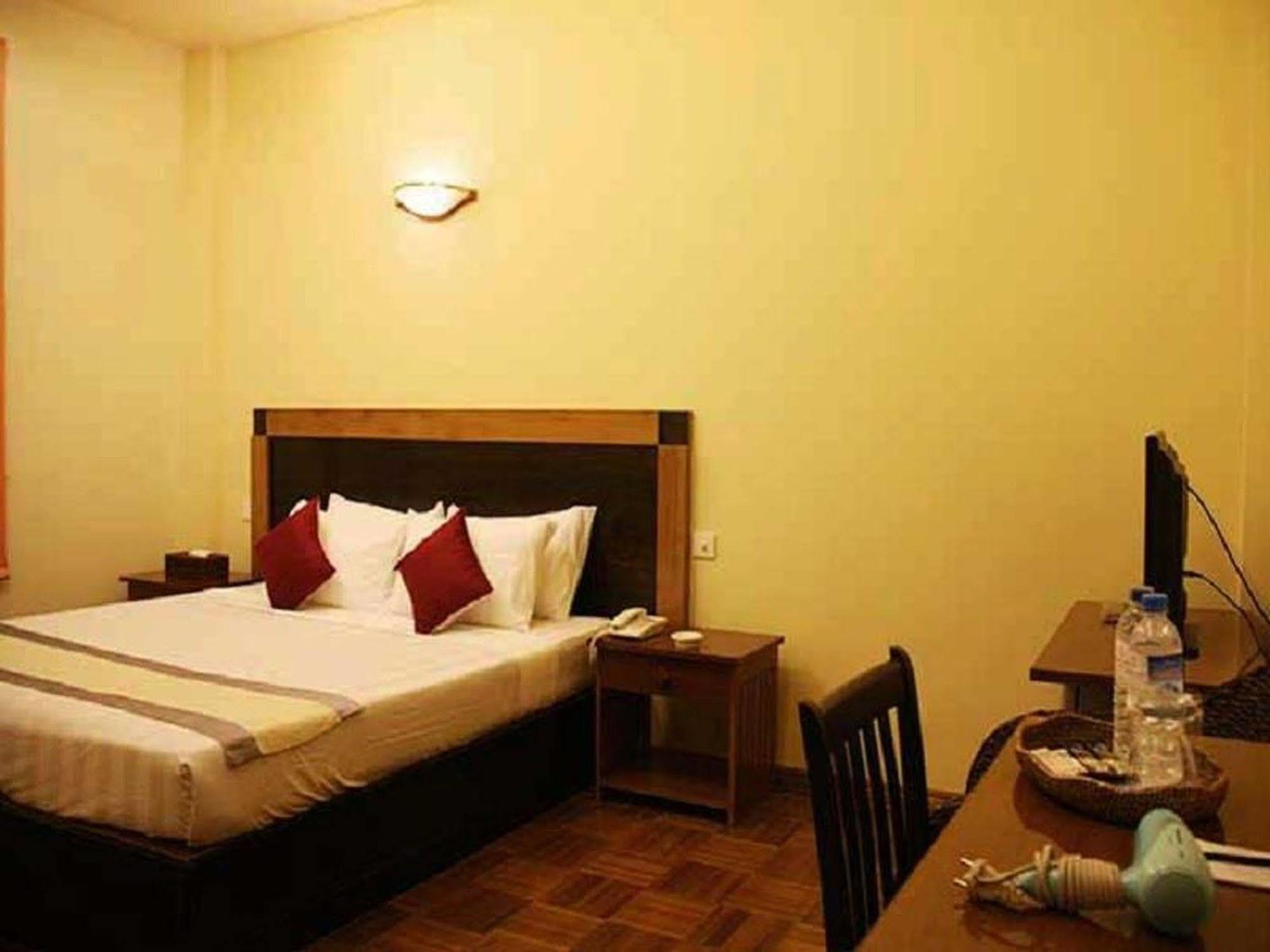 Golden Guest Hotel Dawei Exterior foto